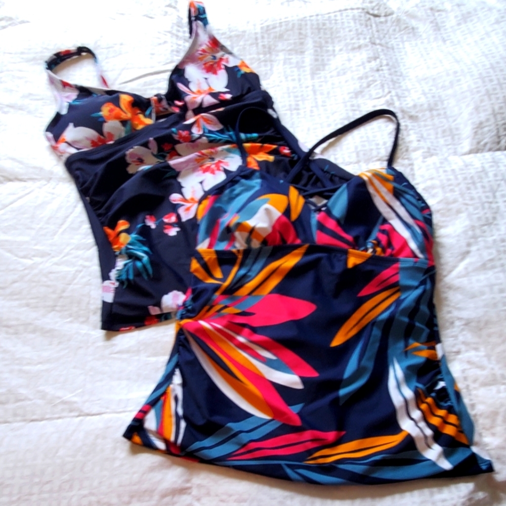 2 Kona Sol Swimming Tanktops NWOT